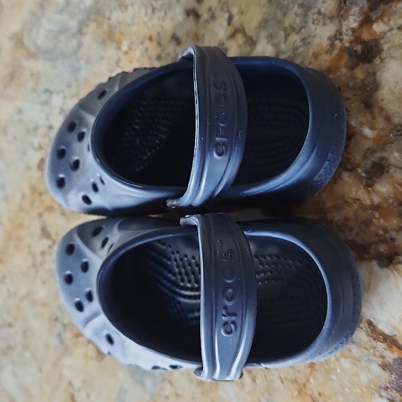 Crocs - Picture 3 of 4